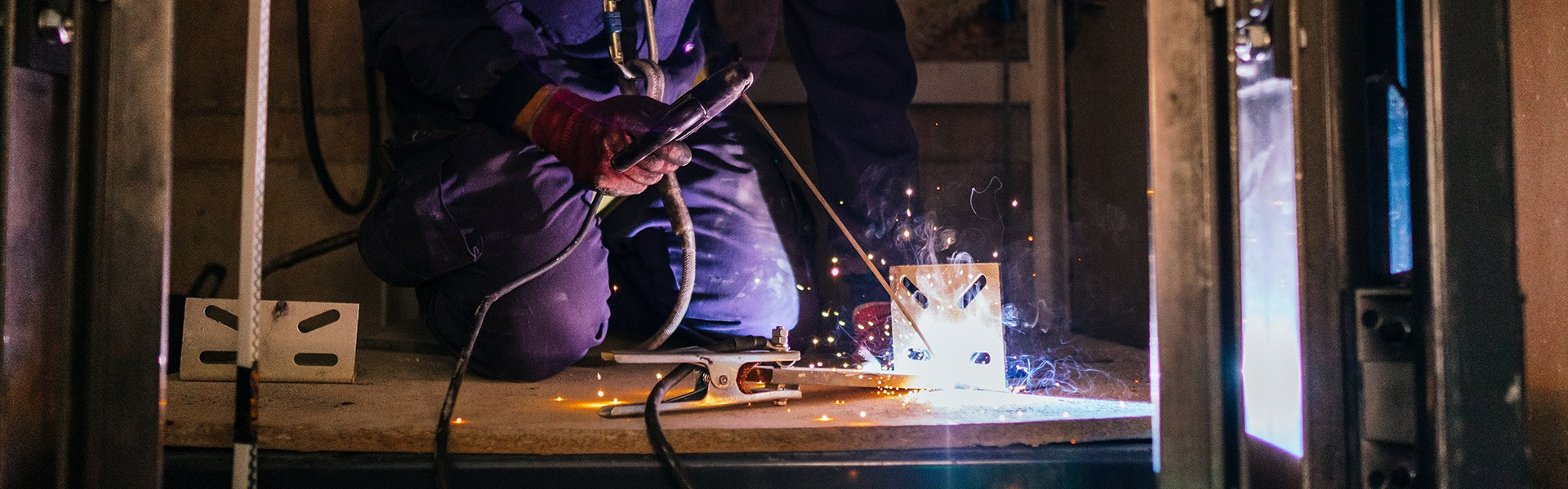 製造業界の未来を切り開く!溶接技能者の就職支援はここで! | コラム | 大阪府大阪市平野区で製造の求人なら有限会社中畑製作所